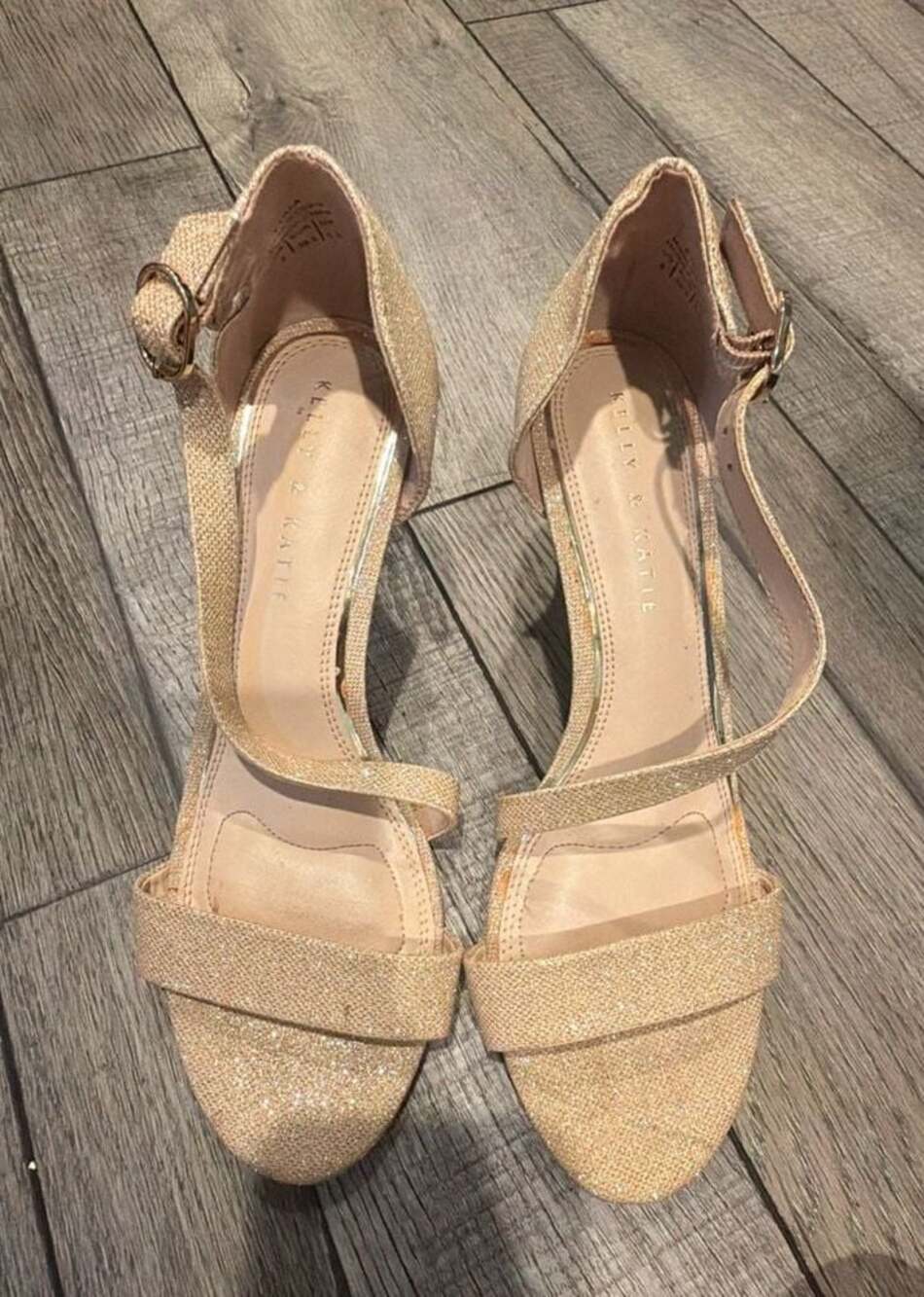 Kelly & Katie Stella Gold Glitter Ankle Strap Heels Size 8